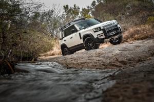 Land Rover Defender 110 P400 S Urban Pack 2020 года  (ZA)